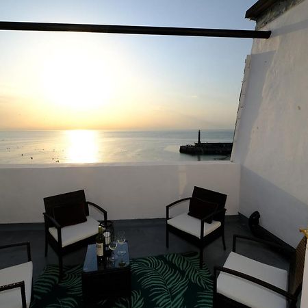 Balcony View Sunsets On Margate Seafront Apartment Екстериор снимка